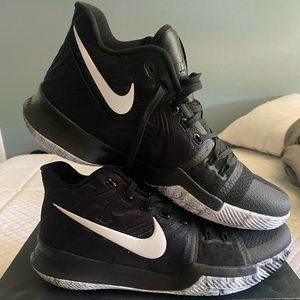 Kyrie 3 BHM New Never used with Box